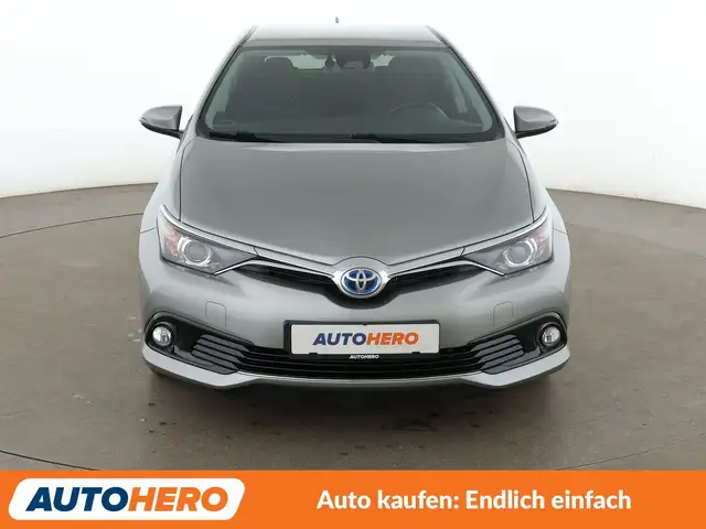 Toyota Auris view 9