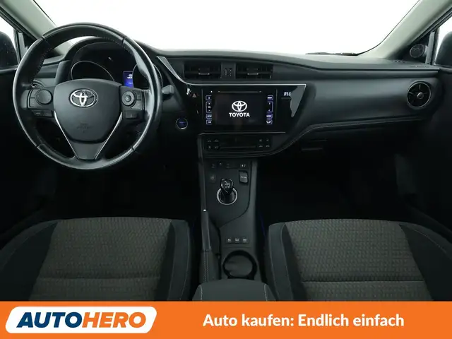 Toyota Auris view 12
