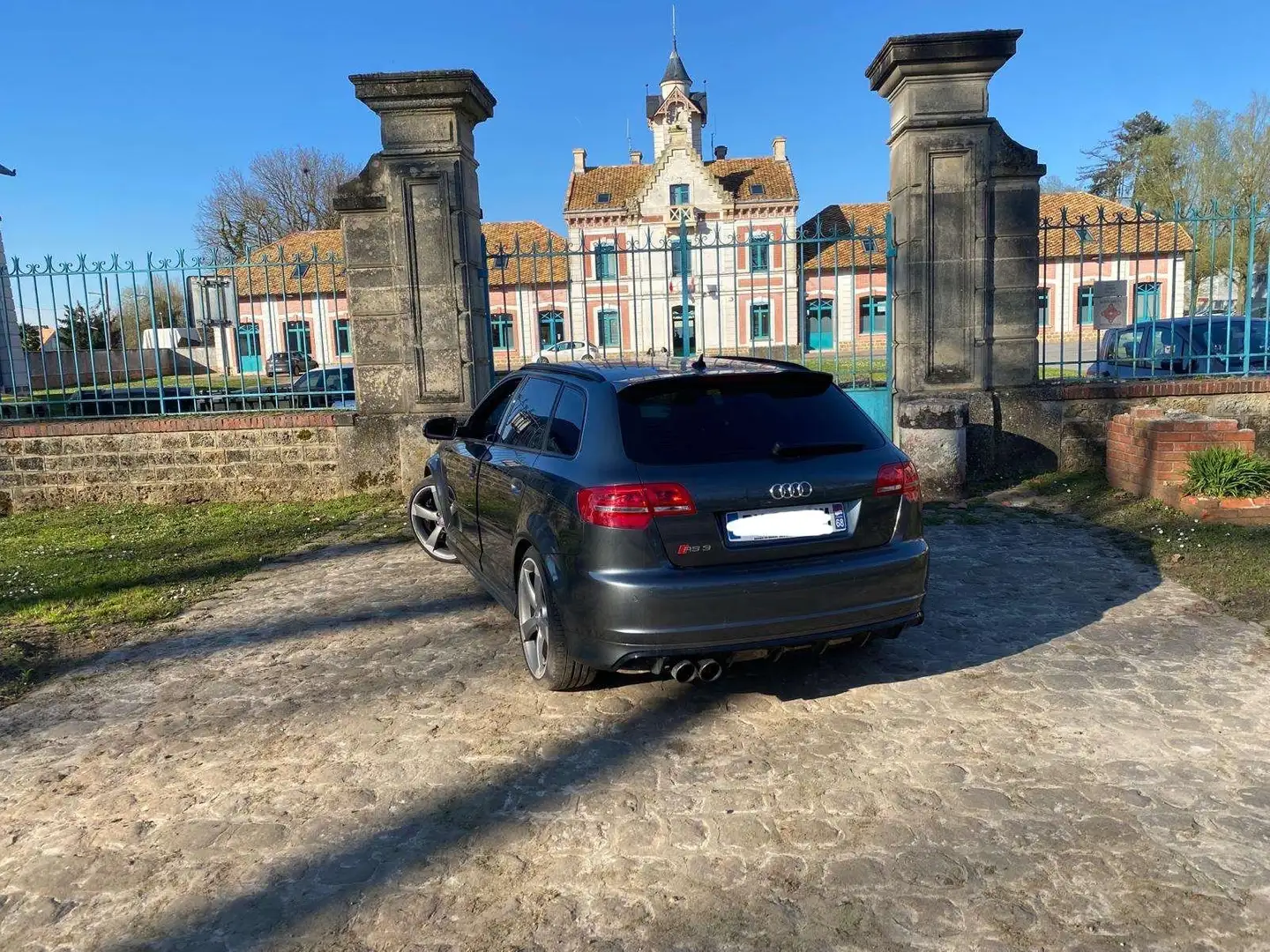 Audi RS3 Rs3 8p siva - 2