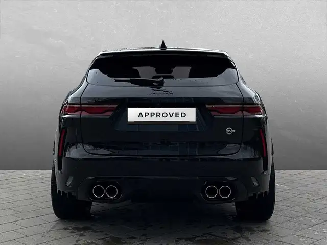Jaguar F-Pace view 7