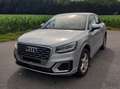 Audi Q2 SUV Silber - thumbnail 1