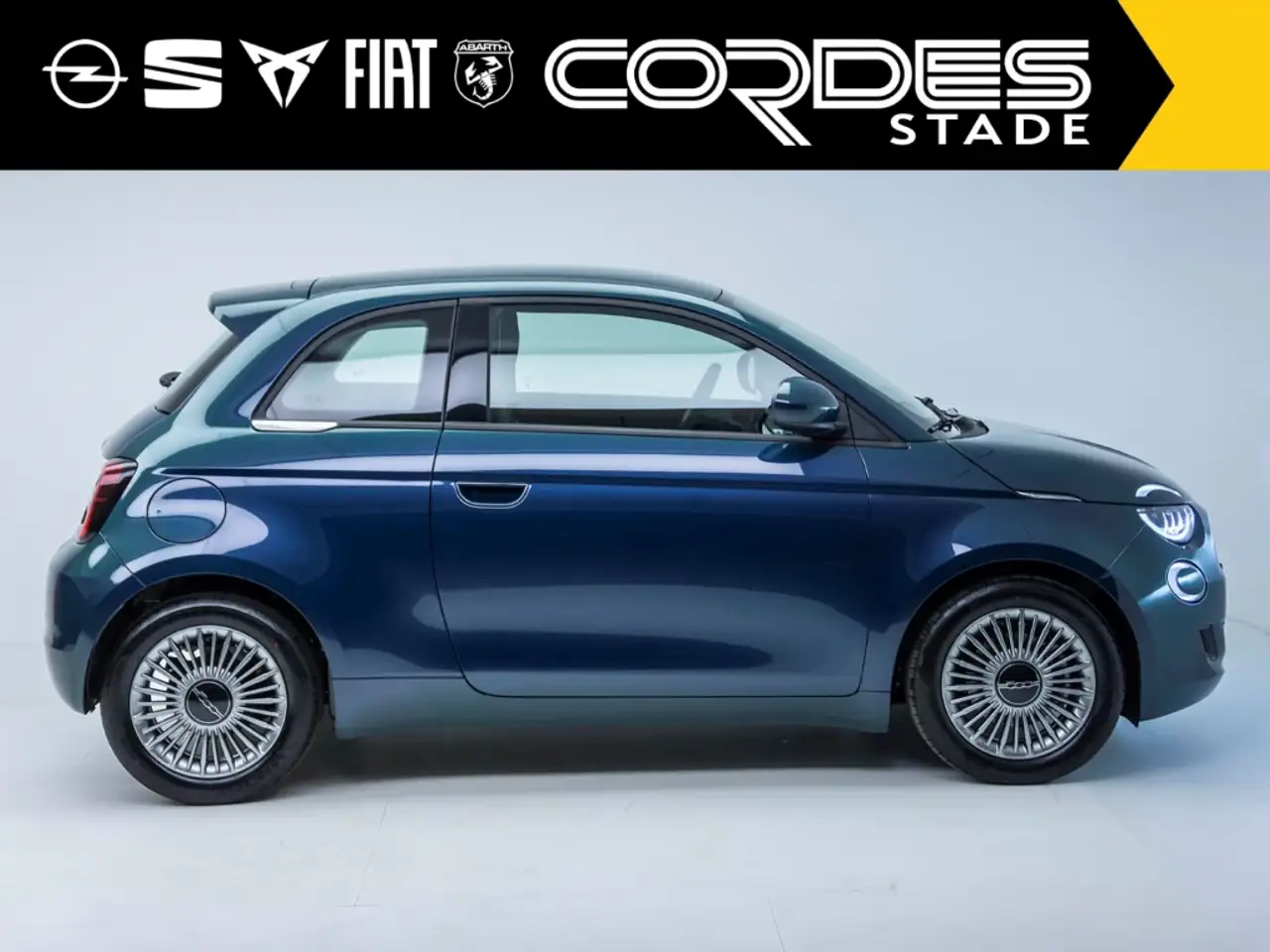 Fiat 500 1.0 Hybrid Apple CarPlay Kollisionswarner PDC (HC2 5