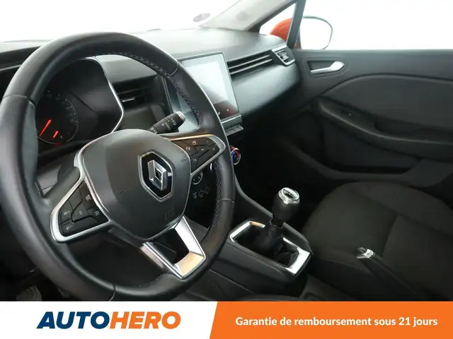 Renault Clio view 11