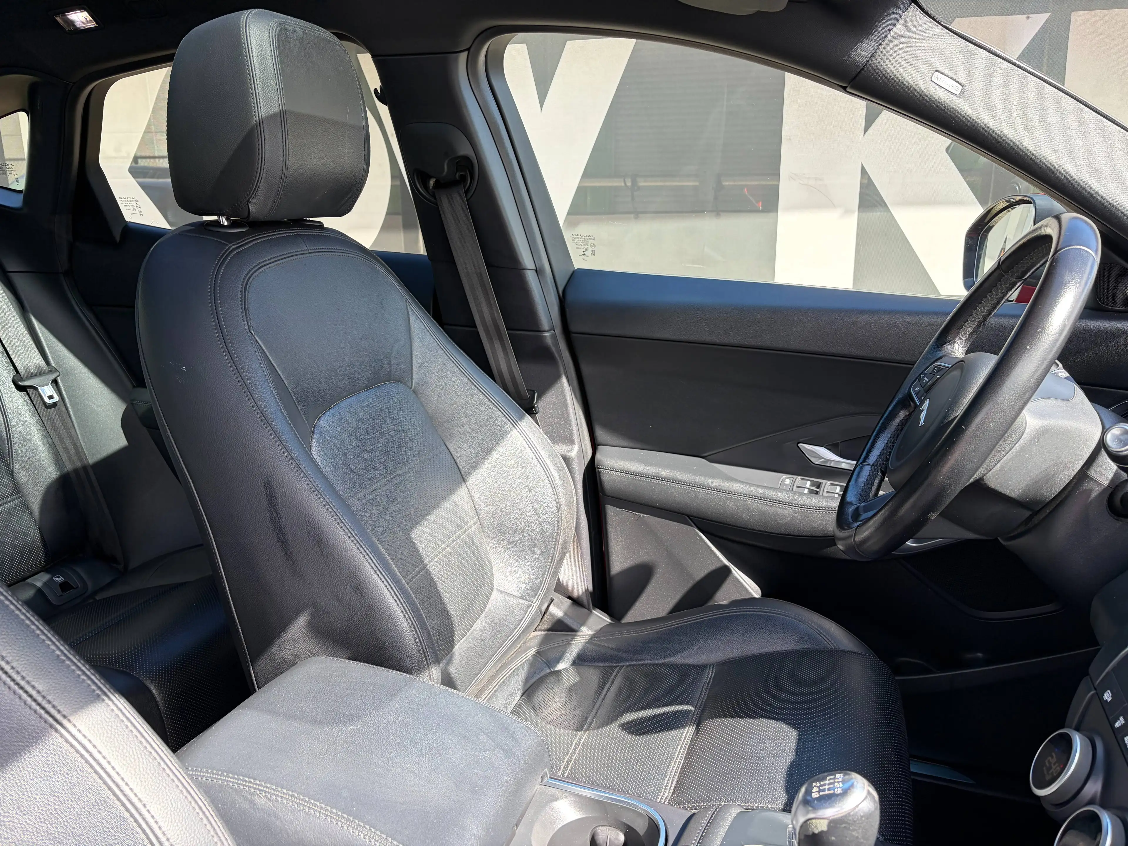 Jaguar E-Pace E-Pace 2.0 D S (EU6.2) — photo 10