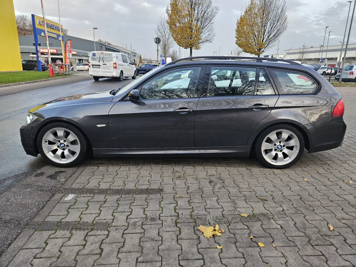 BMW 325 325i Touring - 2