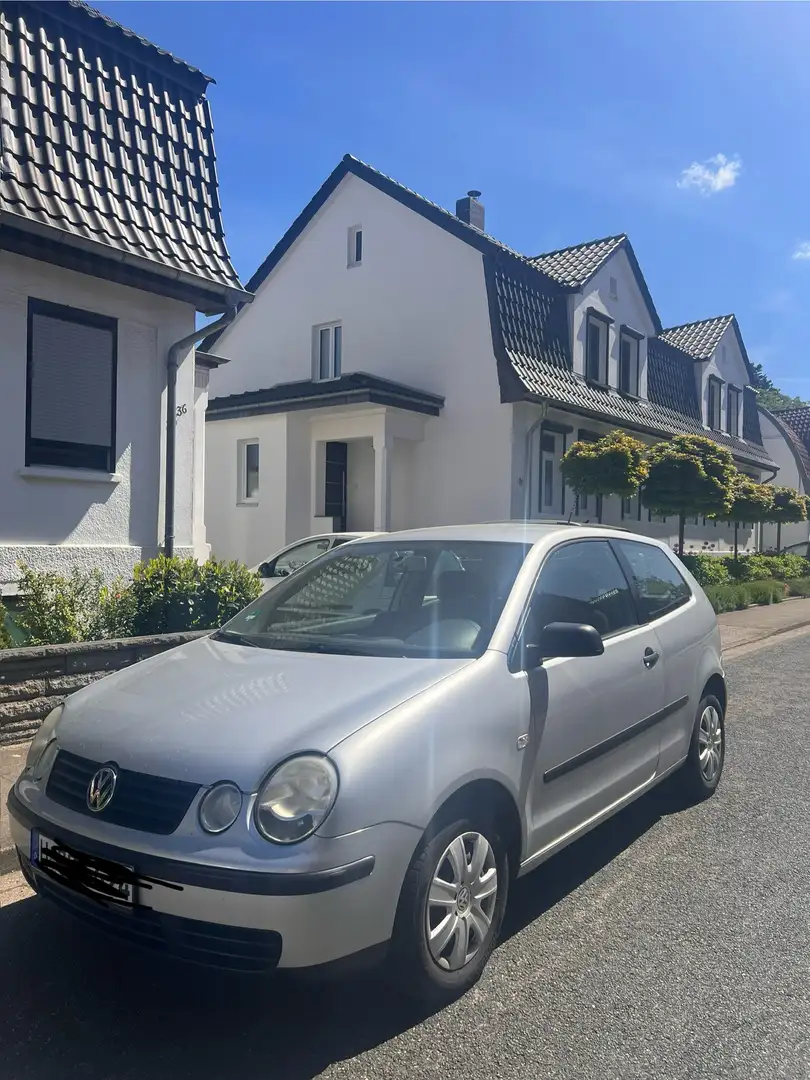 Volkswagen Polo (C) - 1