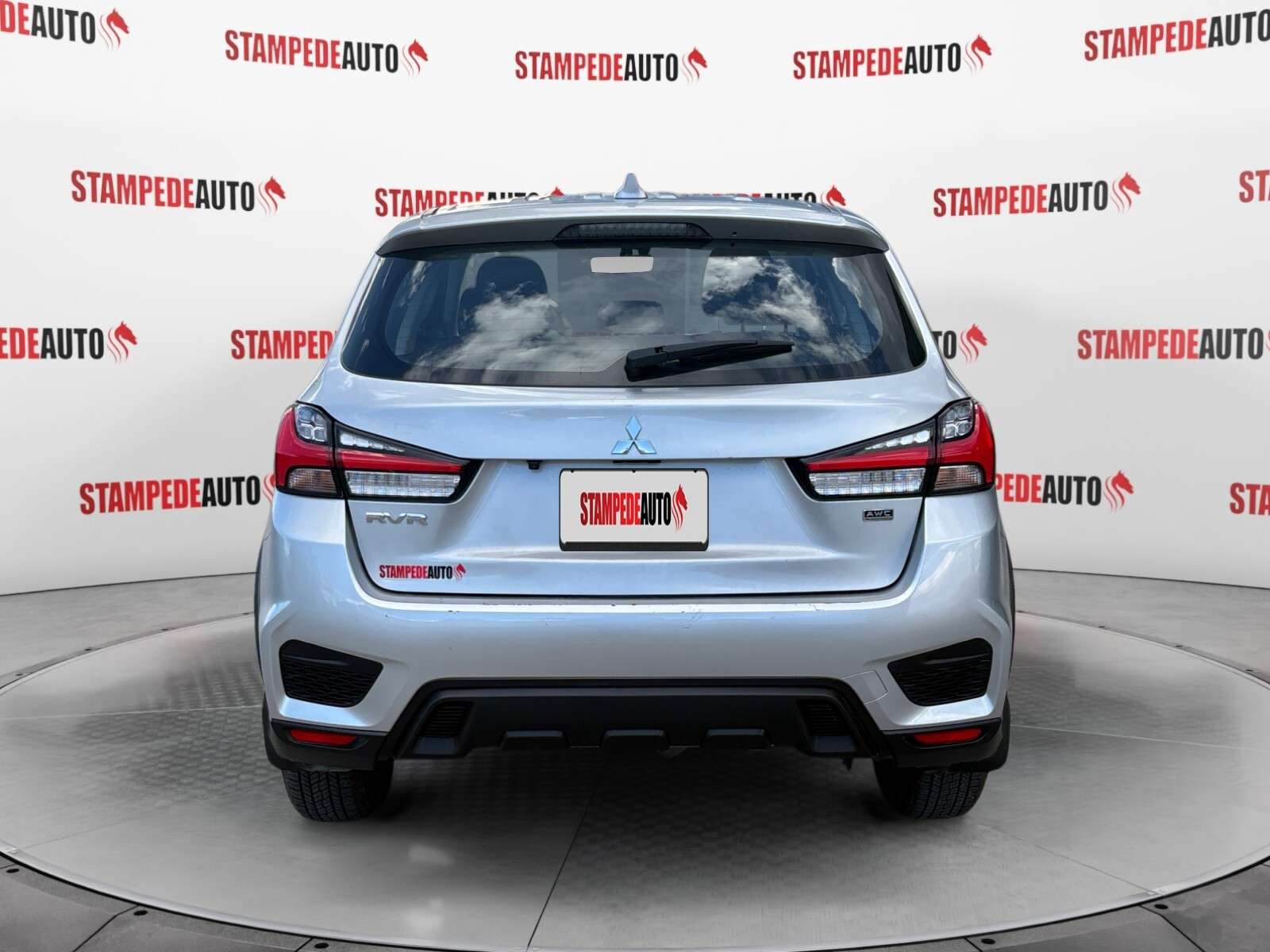 2024 Mitsubishi RVR ES | 4WD | BLUETOOTH | HEATED SEATS | USB — снимка 1