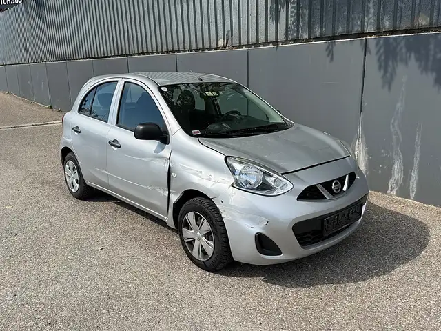 Nissan Micra view 4