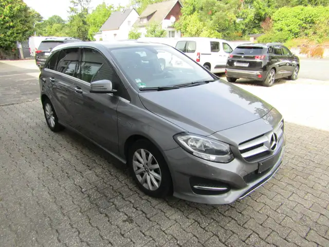 Mercedes-Benz B 180 B 180 CDI / d (246.212)