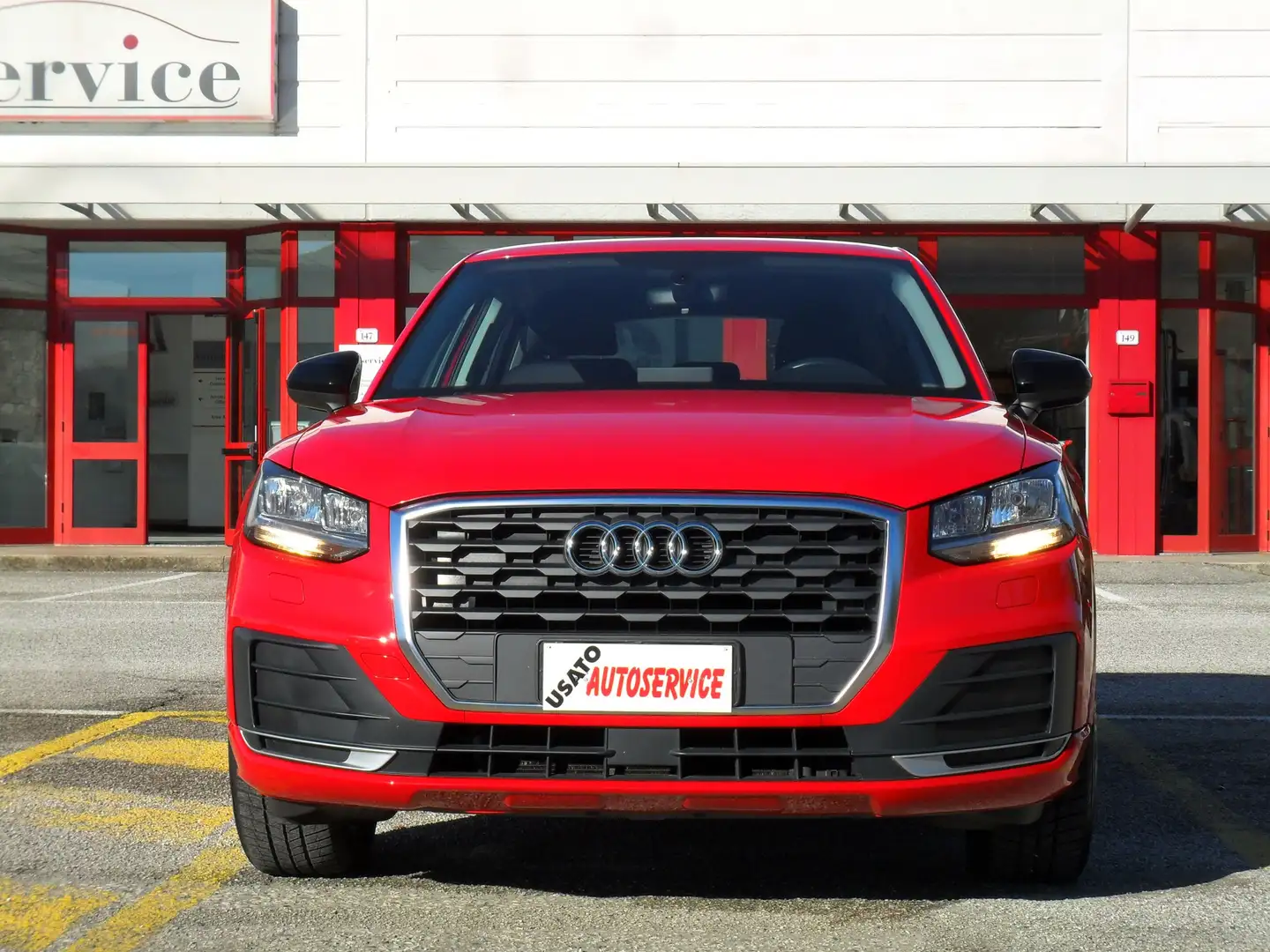 Audi Q2 1.6 TDI SPORT Rouge - 2
