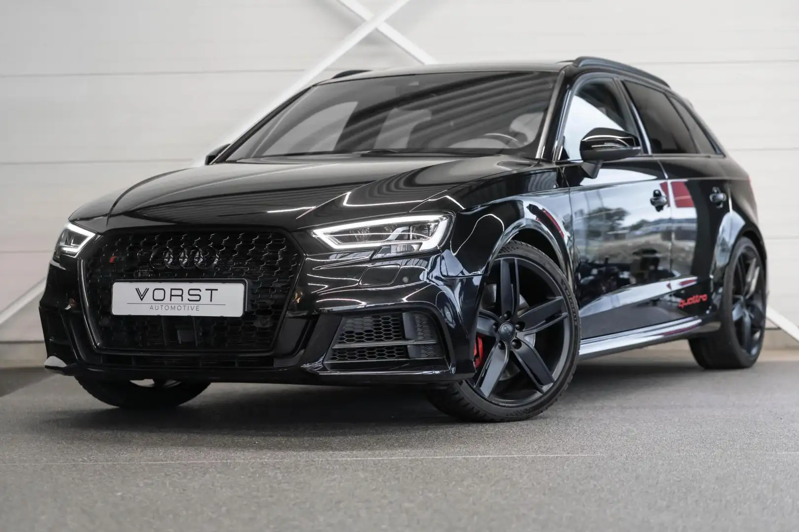 Audi S3 2.0 TFSI S3 quattro Pano B&O Camera Zwart - 1