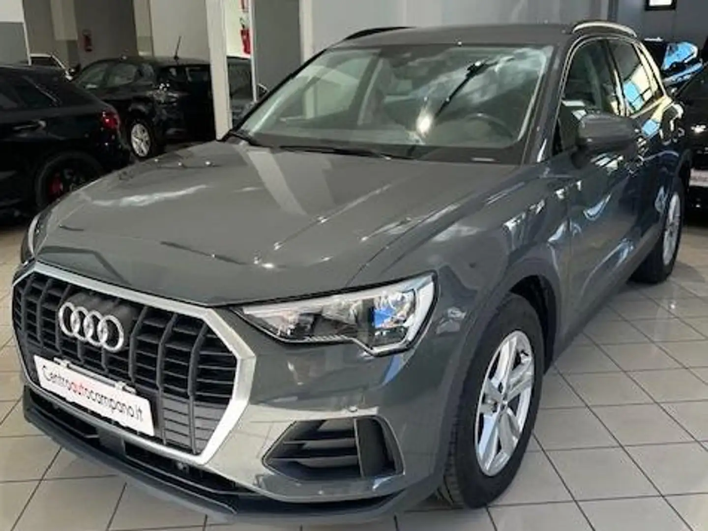 Audi Q3 35 TDI Advanced Gris - 2