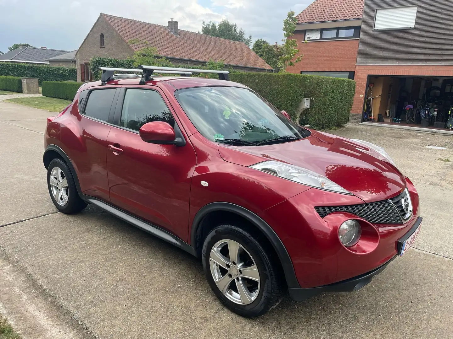 Nissan Juke 1.6 Tekna // Euro5 // reeds gekeurd voor verkoop - 1