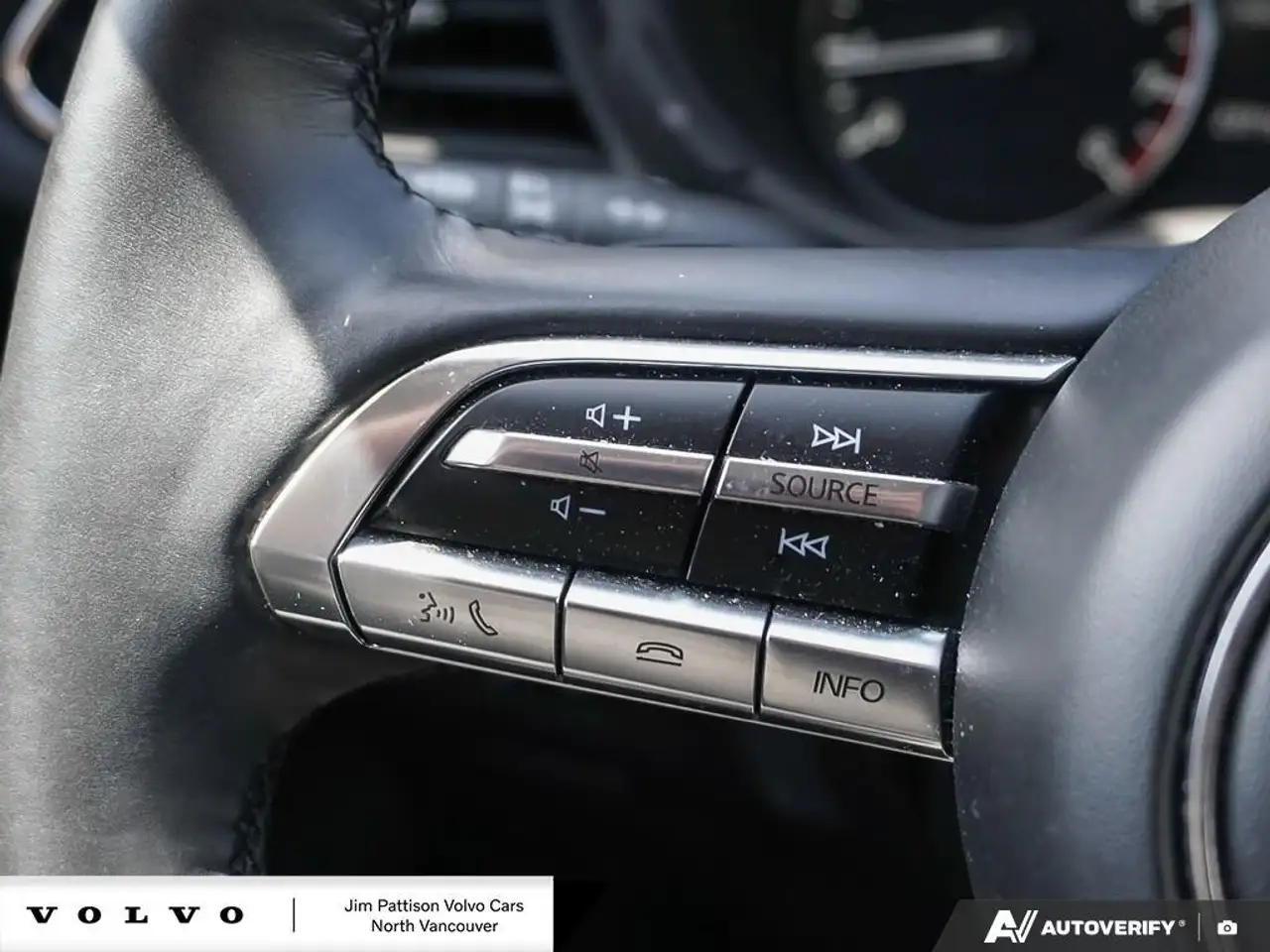 Mazda CX-30 снимка Mazda CX-30