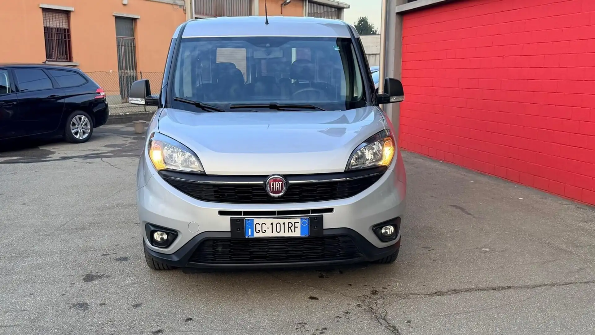 Fiat Doblo Doblò 1.3 MJT S&S PL-TN Cargo Maxi Easy Grijs - 2