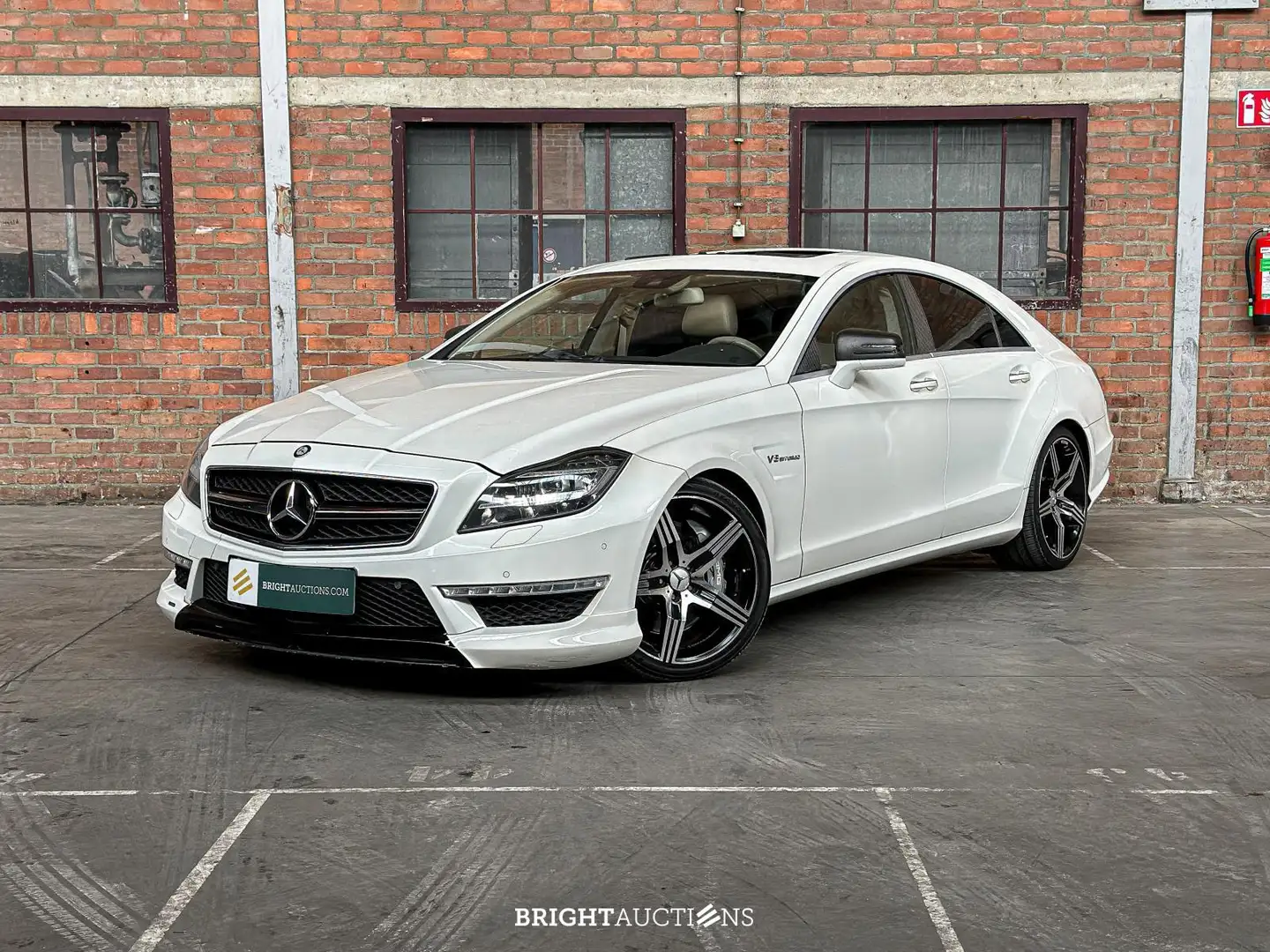 Mercedes-Benz CLS CLS63 AMG 5.5 V8 Alb - 1