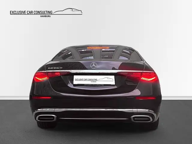 Mercedes-Benz S-Class view 5