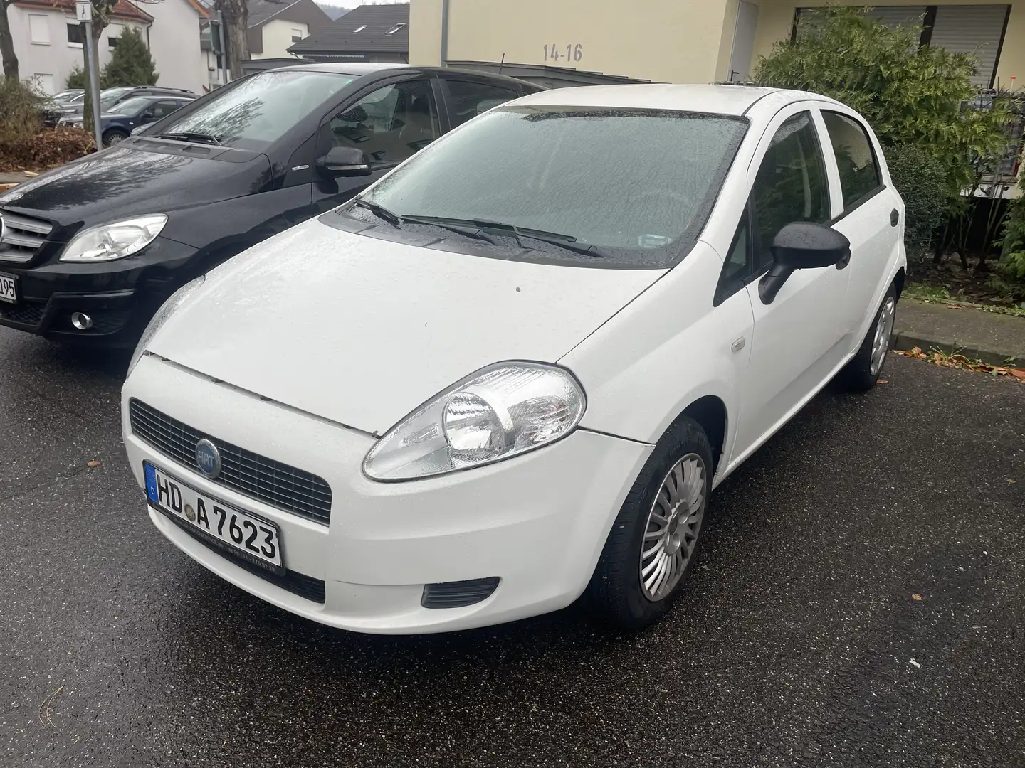 Fiat Punto 1.2 16V Dynamic - 1