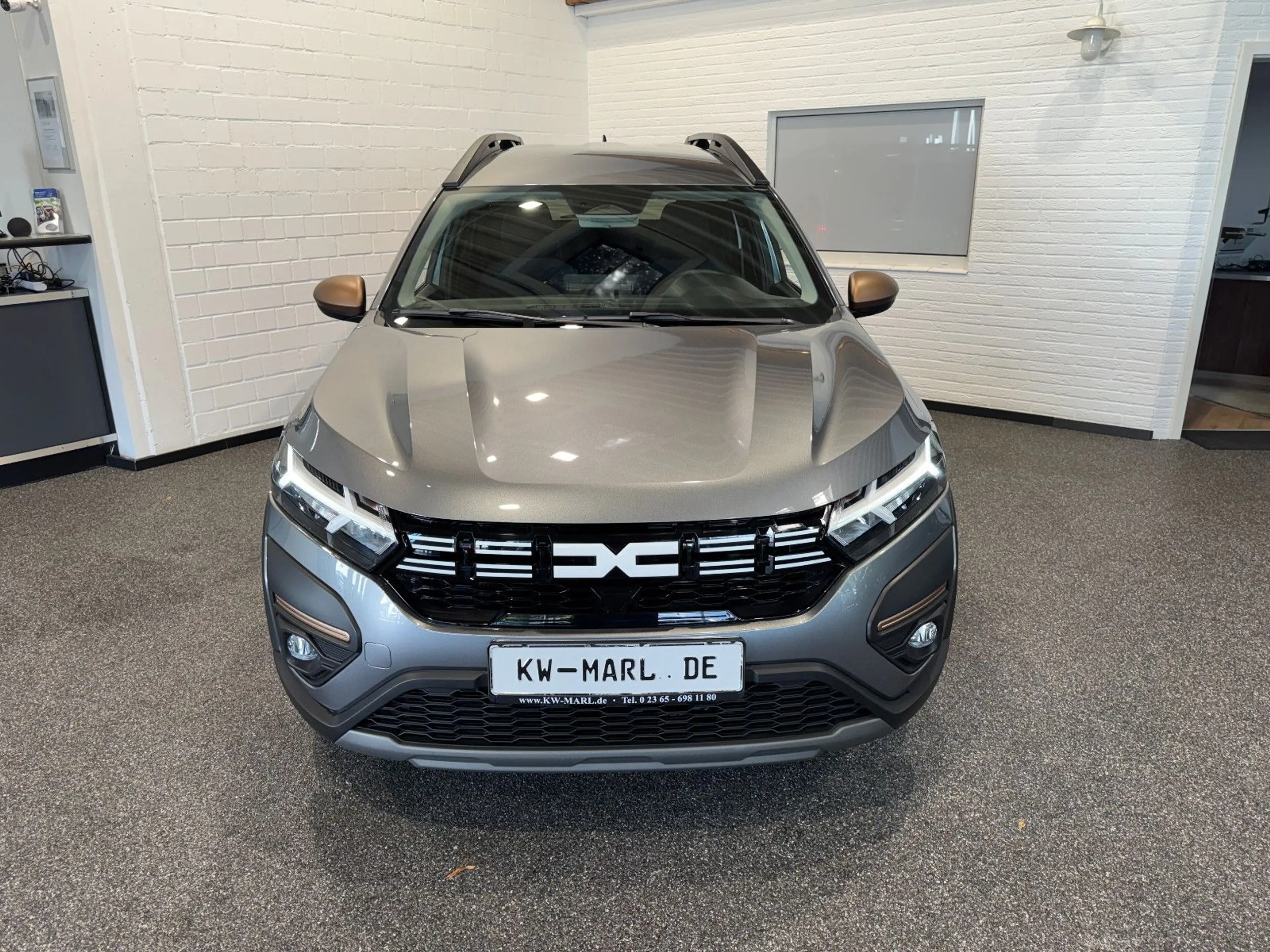 Dacia Jogger Extreme AUTOMATIK NAVI+CAM ALLWETTER — photo 2