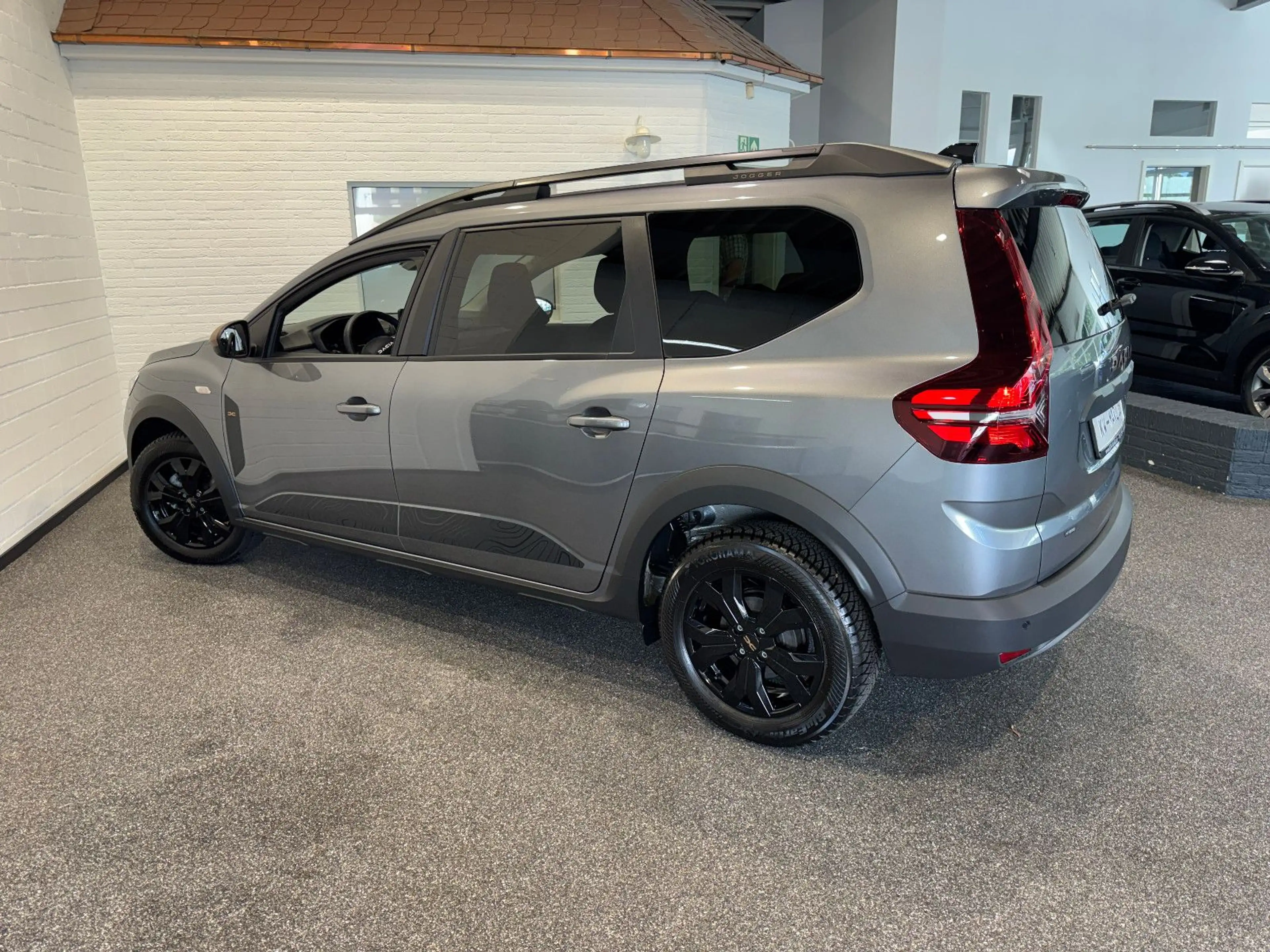 Dacia Jogger Extreme AUTOMATIK NAVI+CAM ALLWETTER — photo 5