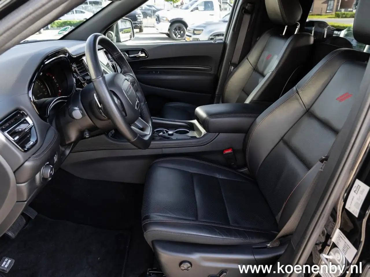 Dodge Durango 2023 — фото 15