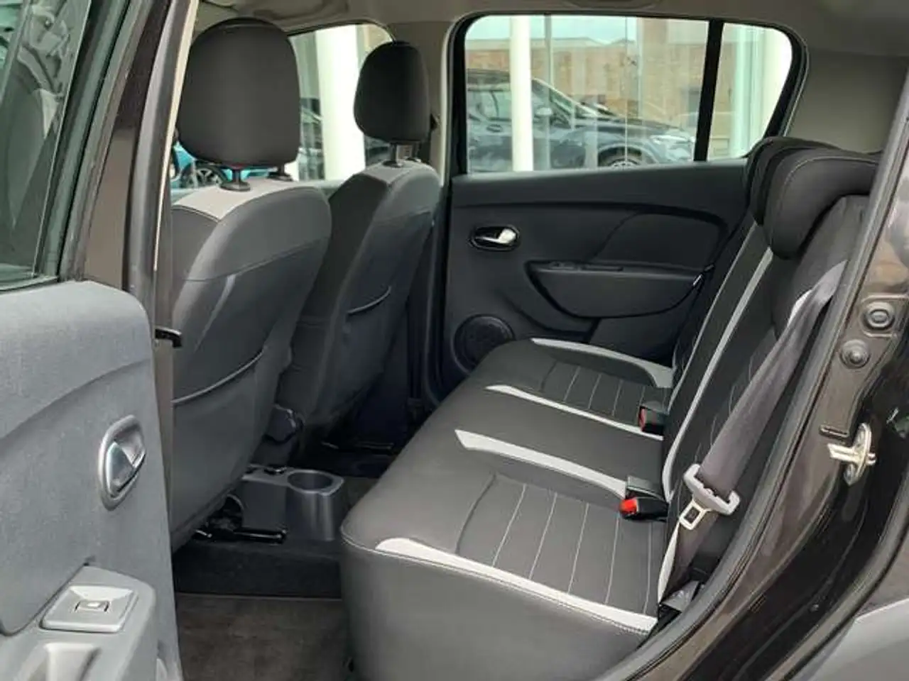 Dacia Sandero Sandero Stepway — photo 10