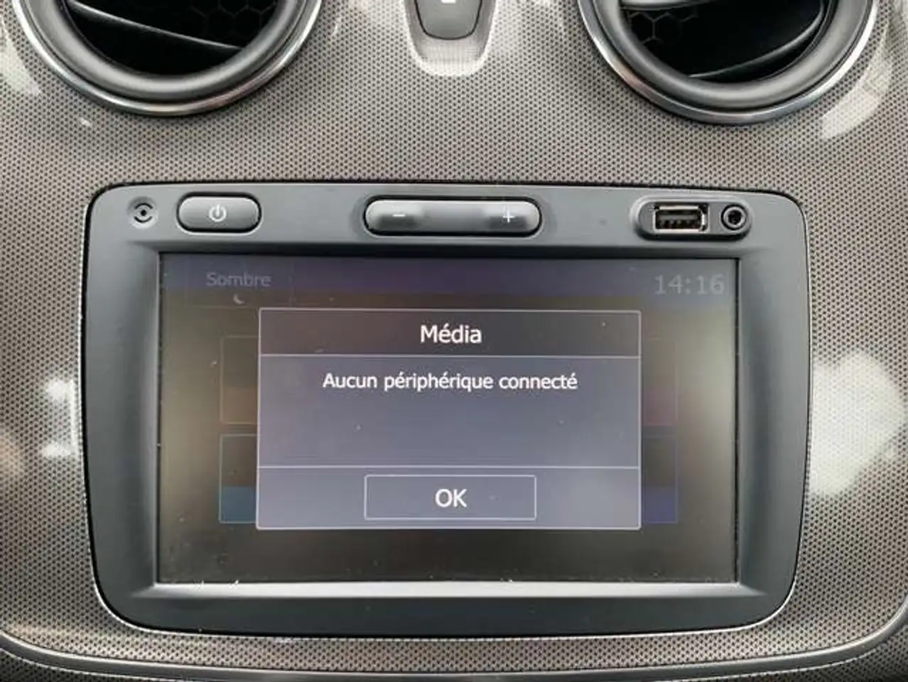 Dacia Sandero Sandero Stepway — photo 24