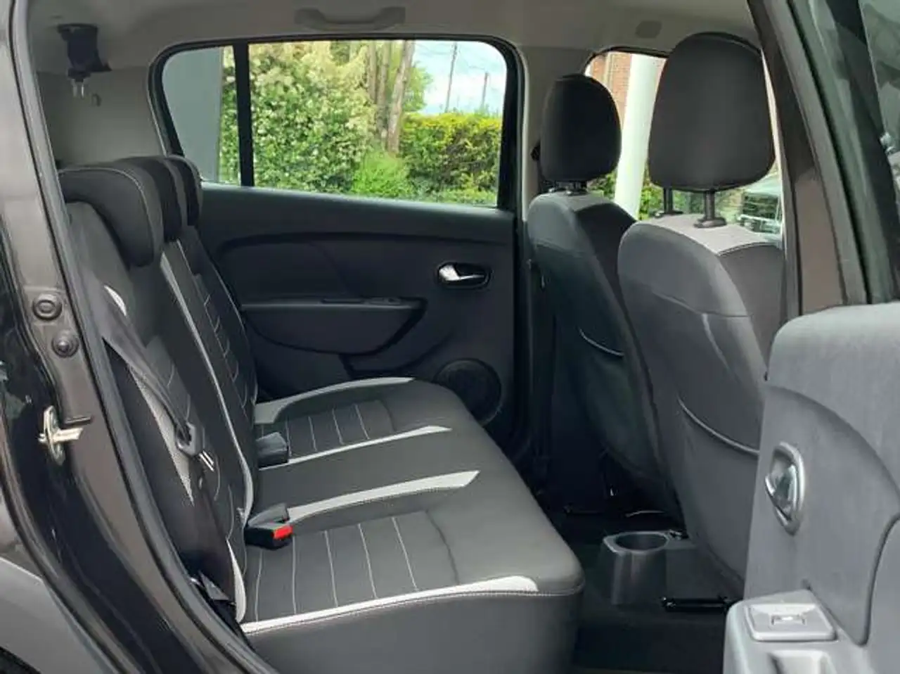 Dacia Sandero Sandero Stepway — photo 11