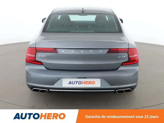 Volvo S90 view 5