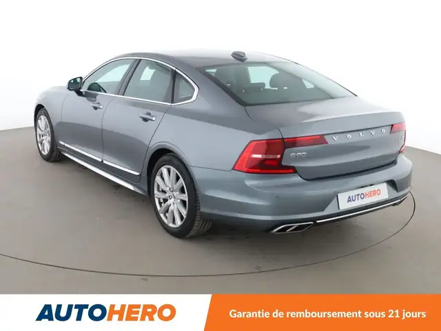 Volvo S90 view 4