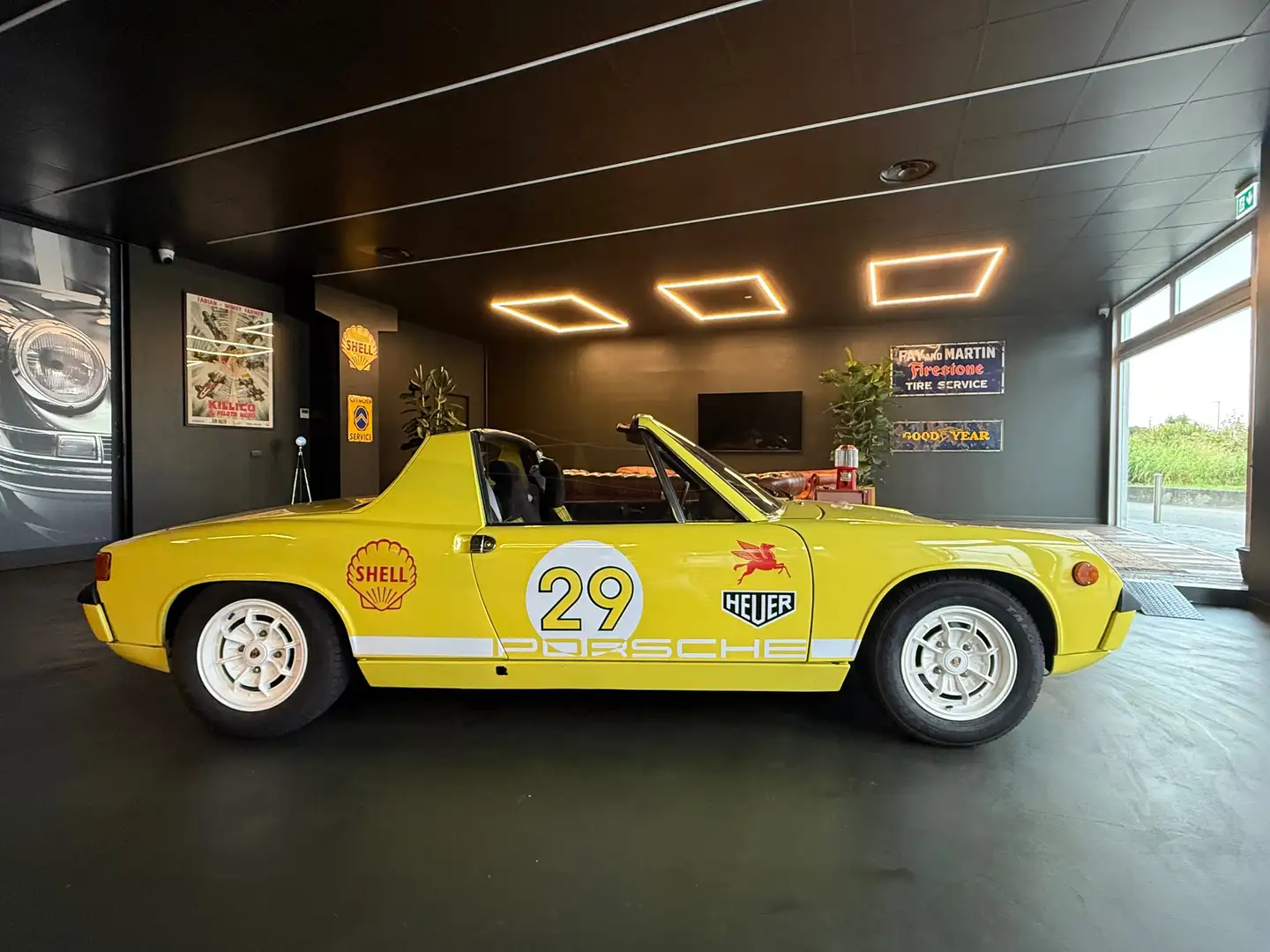 Porsche 914 -Ricondizionata "The world's style- Giallo - 2