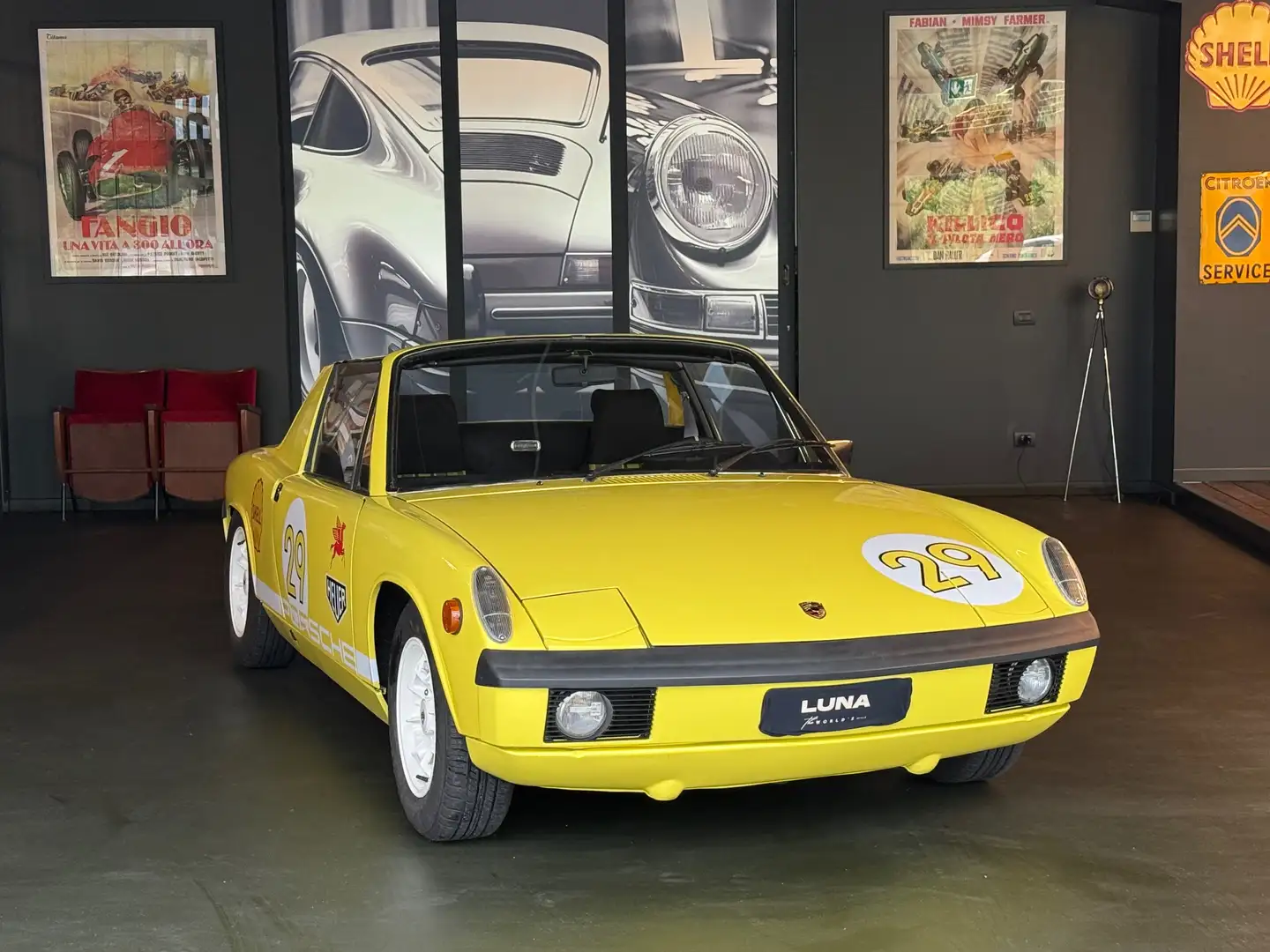 Porsche 914 -Ricondizionata "The world's style- Giallo - 1