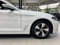 BMW 520 d Touring*Head Up*SHZ,*Apple Car Play*Leder Weiß - thumbnail 5