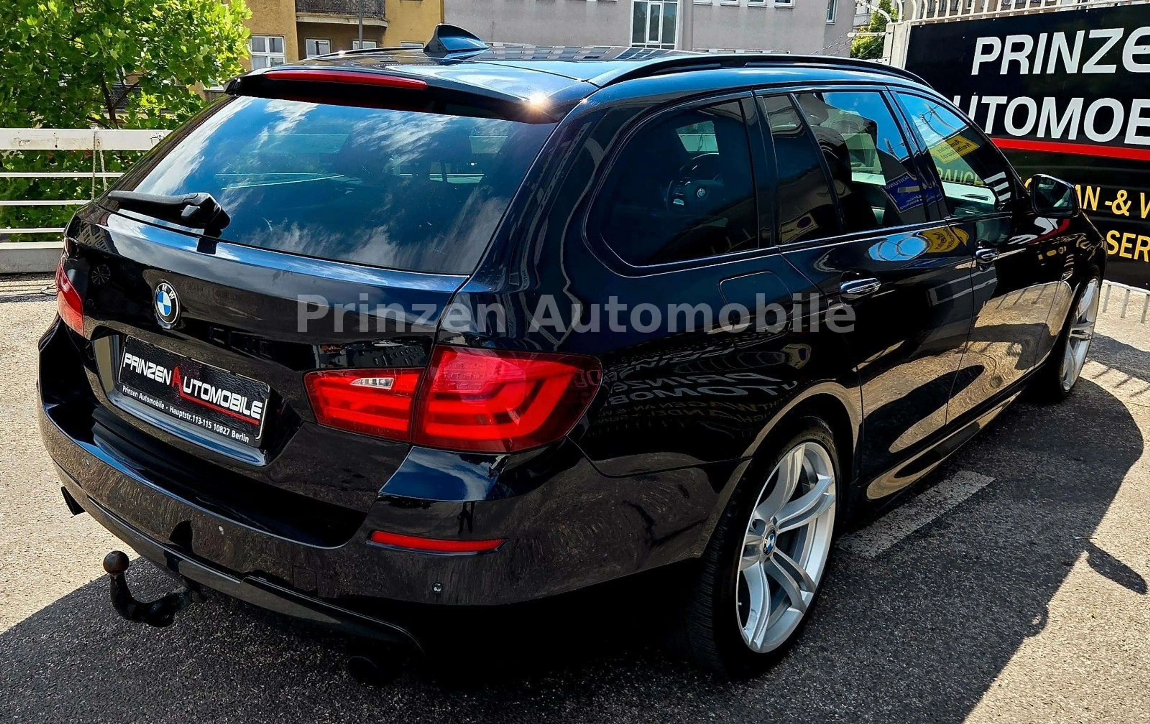 BMW 535 d xDrive Sport M Paket*Pano*Head-Up*R.Cam*AH — photo 3