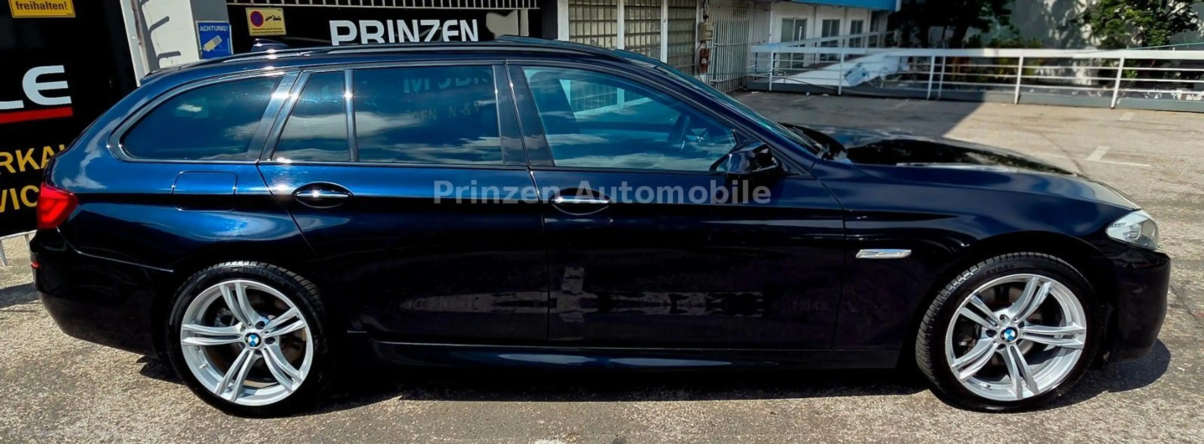 BMW 535 d xDrive Sport M Paket*Pano*Head-Up*R.Cam*AH — photo 2