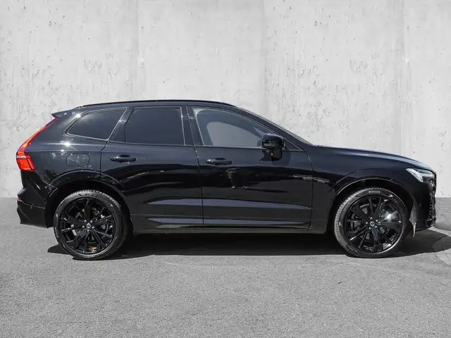 Volvo XC60 view 5