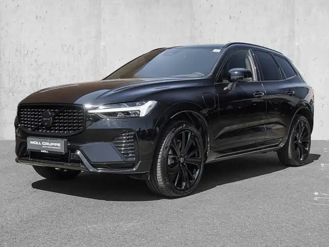 Volvo XC60 view 2