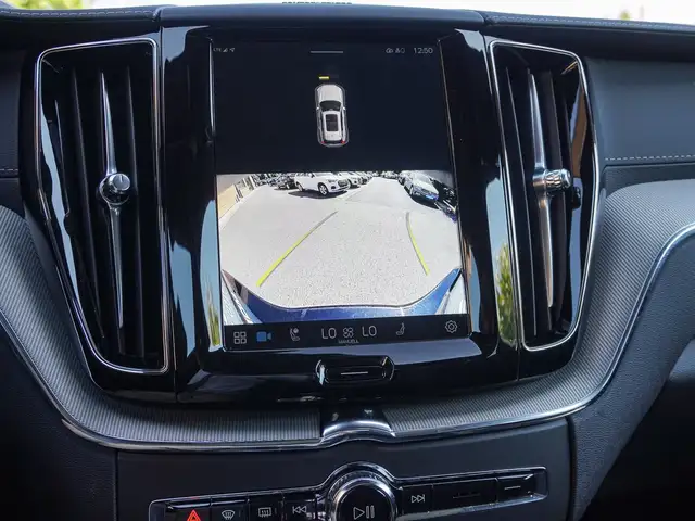 Volvo XC60 view 14