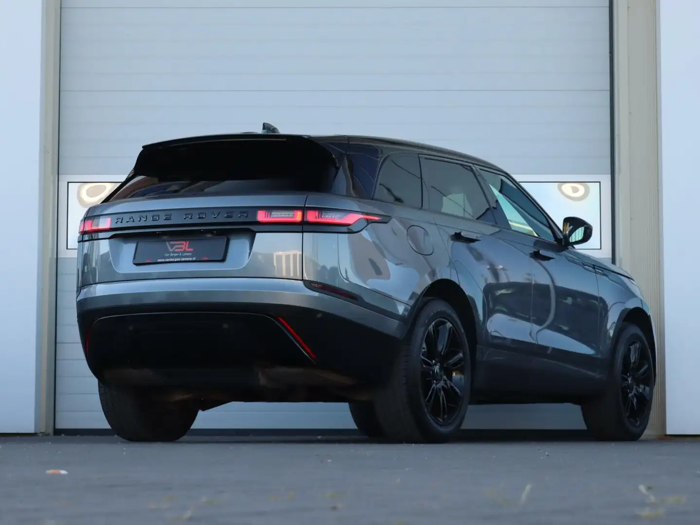 Land Rover Range Rover Velar 2.0 P400e | Black Exterior Styling Pack | Gris - 2