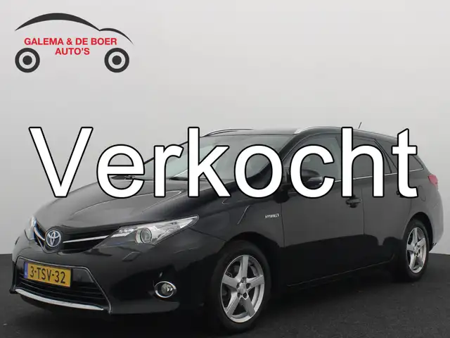 Toyota Auris Touring Sports 1.8 Hybrid Lease+ PANORAMADAK / CAM