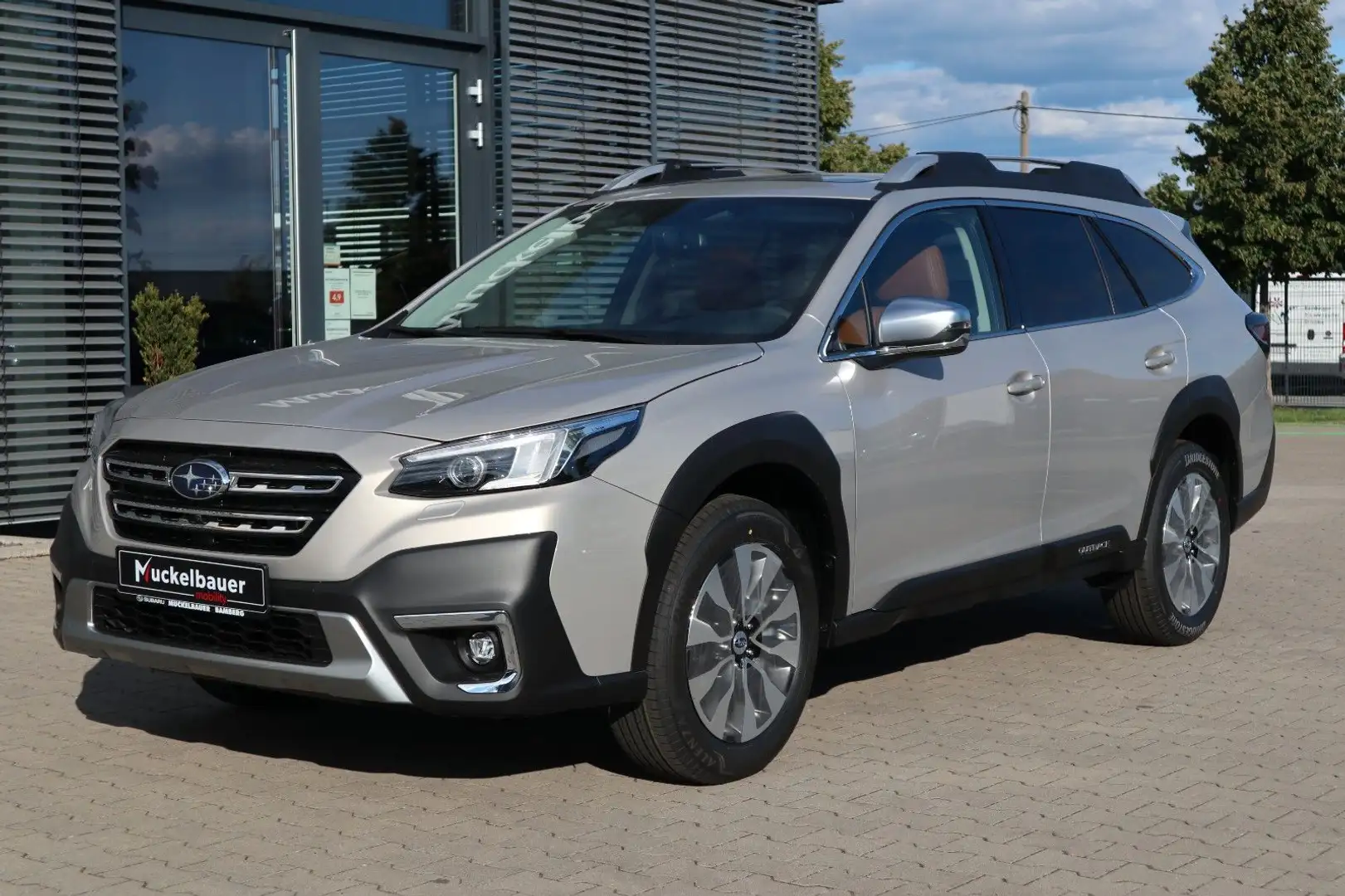Subaru OUTBACK Platinum Leder braun sofort! Zlatá - 2
