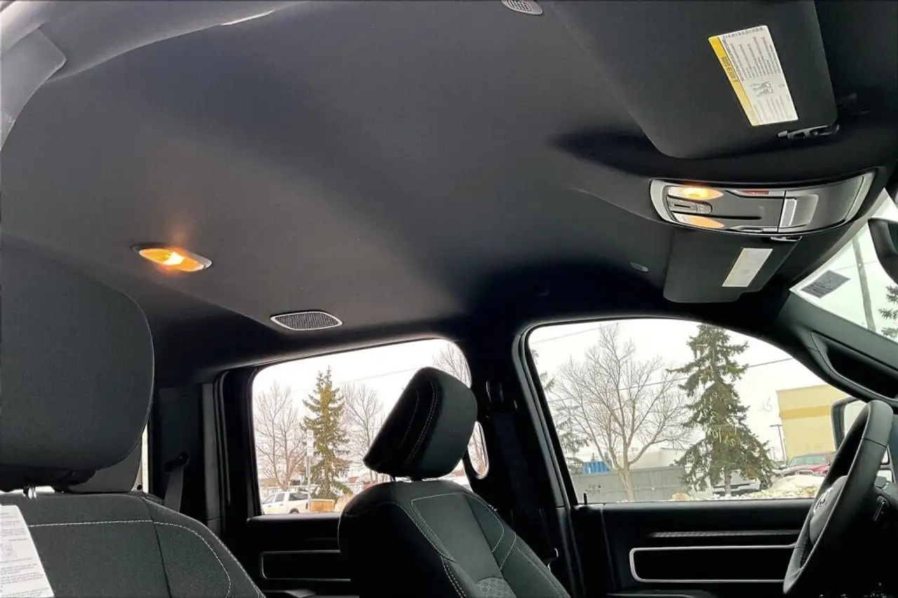 RAM 3500 снимка RAM 3500