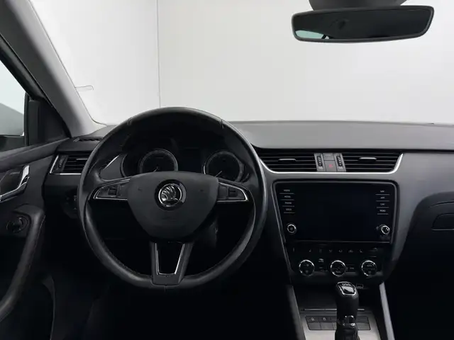 Skoda Octavia view 11
