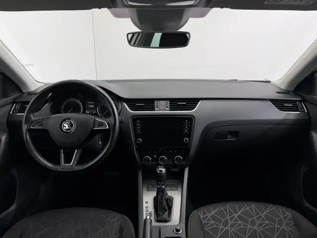 Skoda Octavia view 10