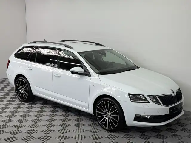 Skoda Octavia view 5