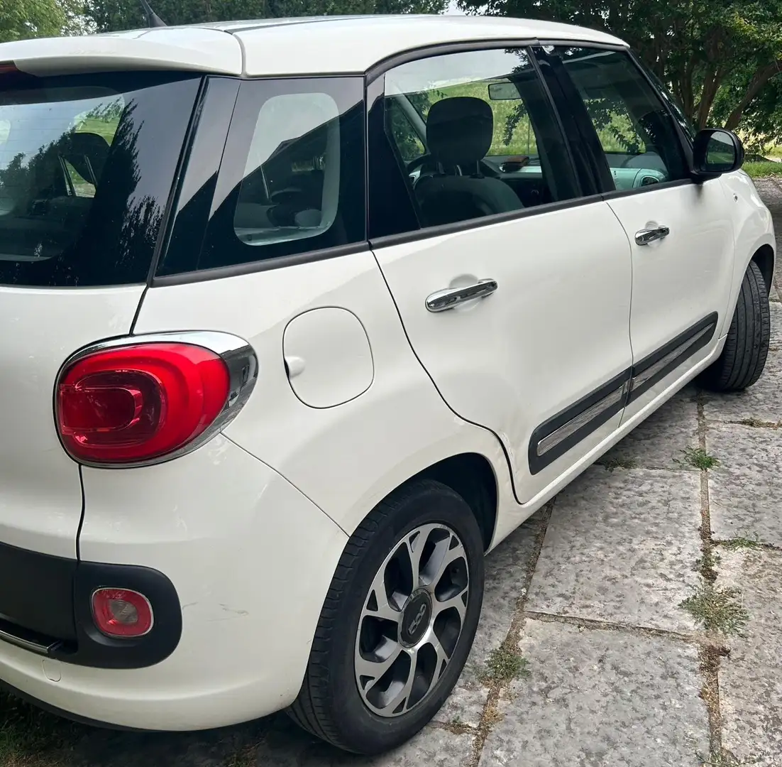 Fiat 500L 500L 2012 1.3 mjt Pop Star 95cv dualogic Bianco - 1