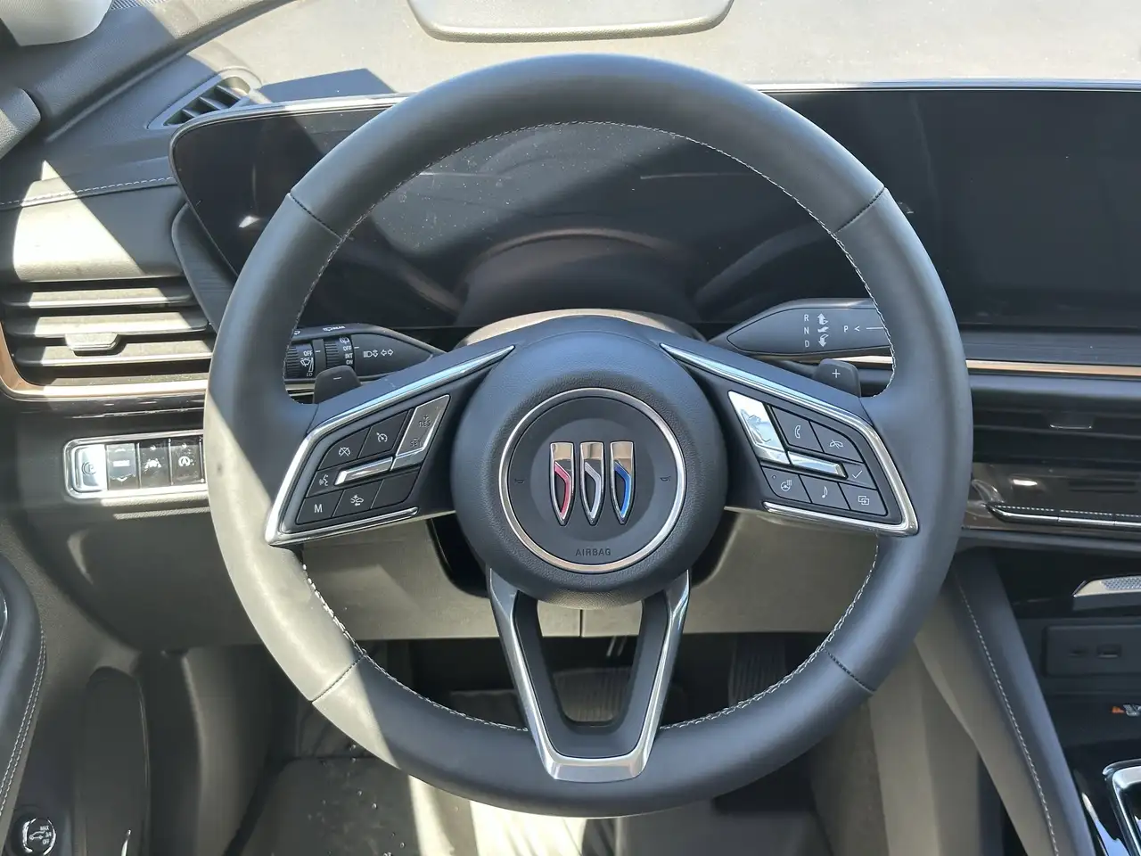Buick Envision fotografie Buick Envision