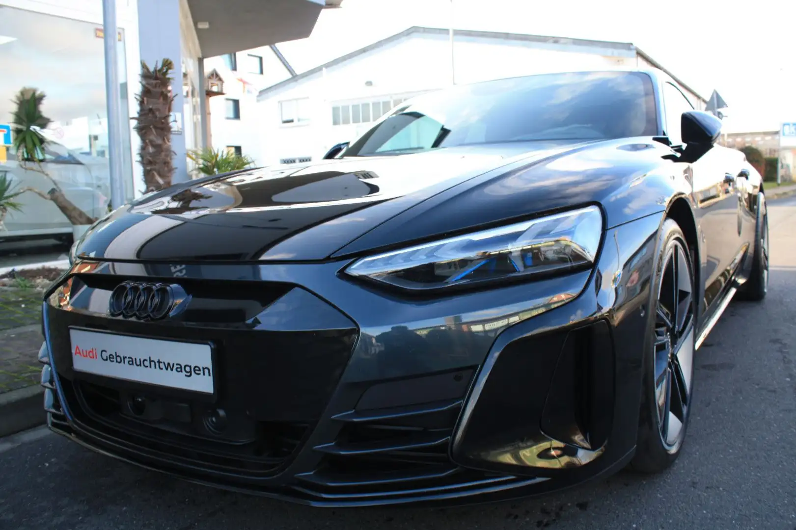Audi e-tron GT quattro "klasse Optik!!" Noir - 2