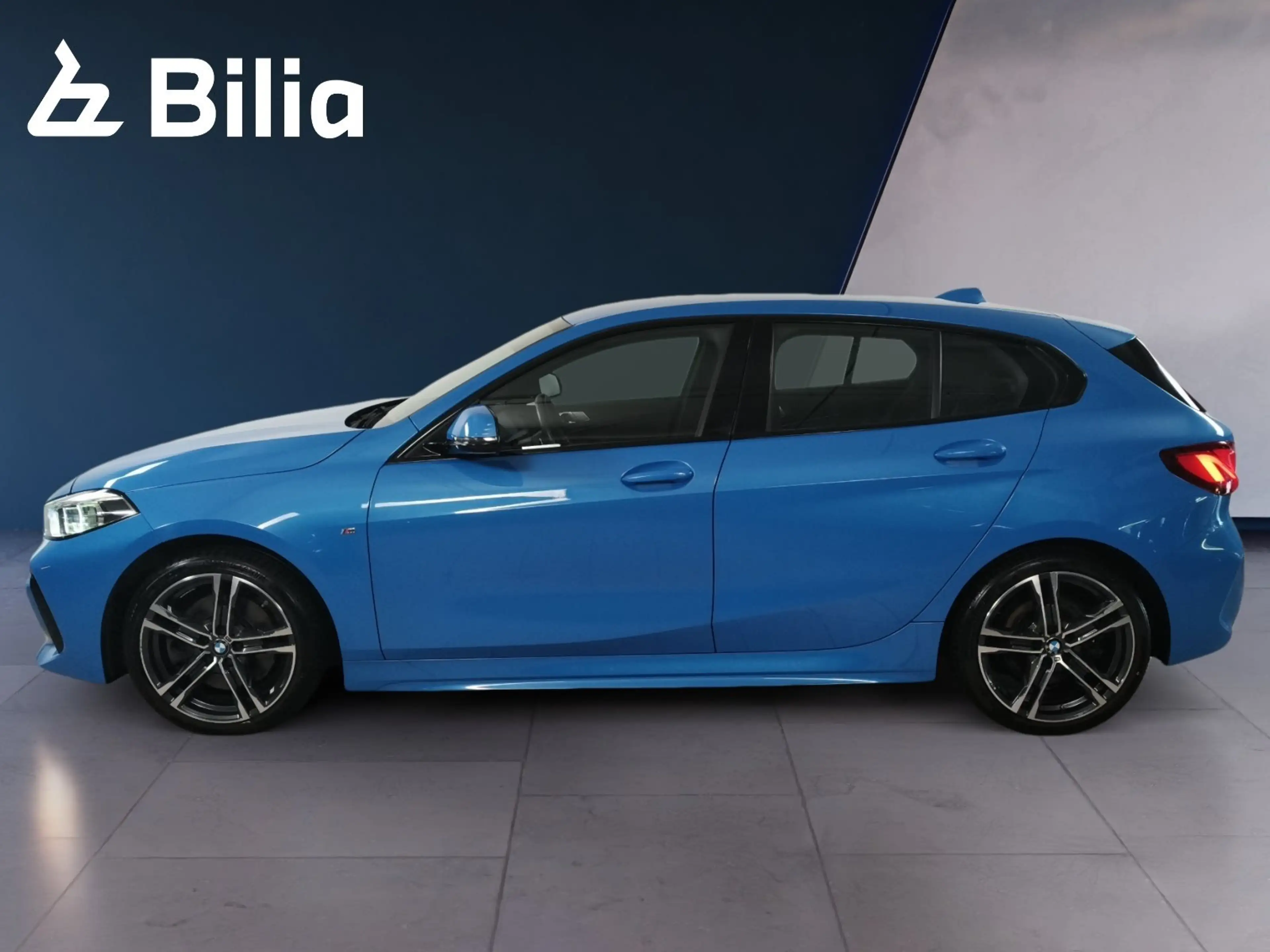 BMW 120 d — photo 11
