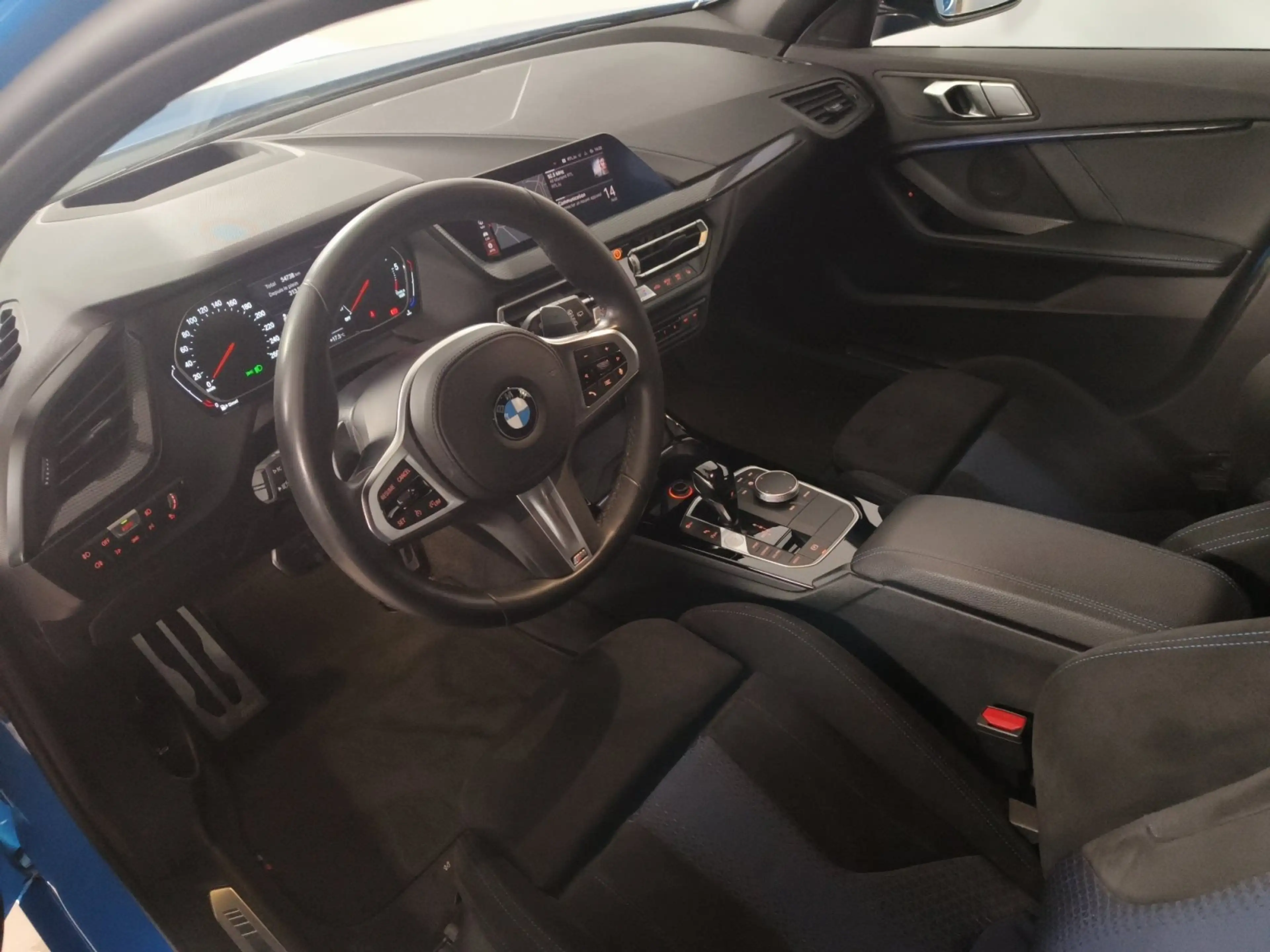 BMW 120 d — photo 12